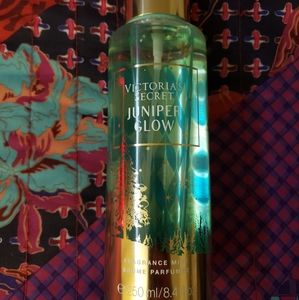 Victoria's Secret Juniper Glow body spray
